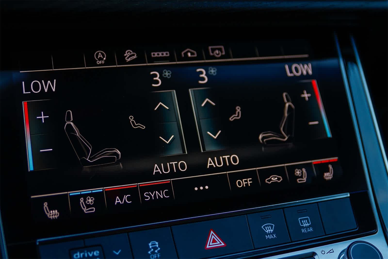 Thumbnail: 2023 Audi Q7 - 24