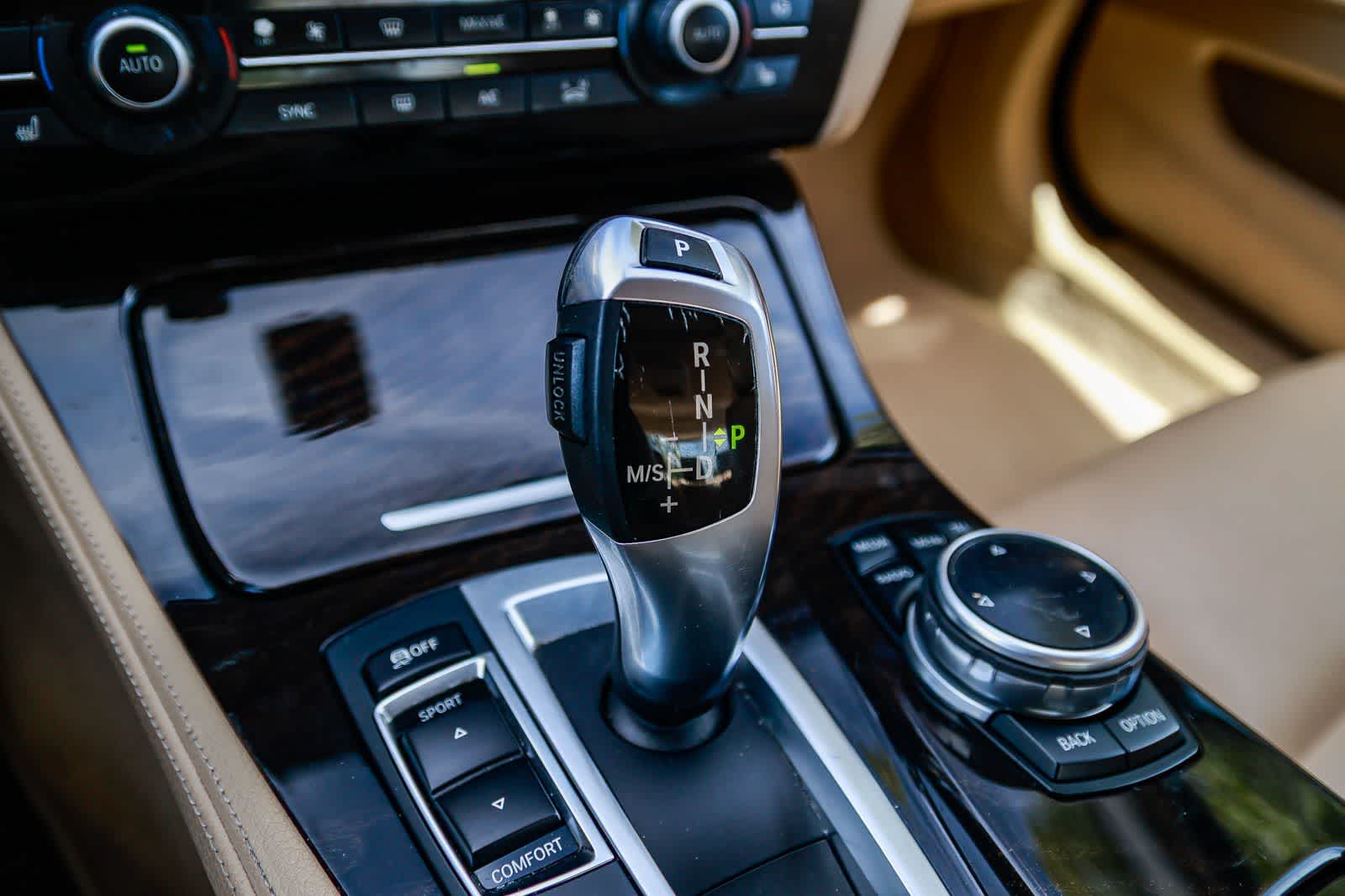 Thumbnail: 2014 BMW 5 Series - 23