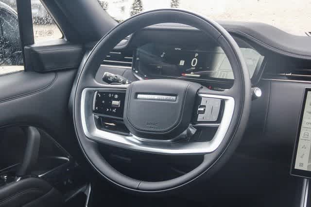 Thumbnail: 2025 Land Rover Range Rover - 12