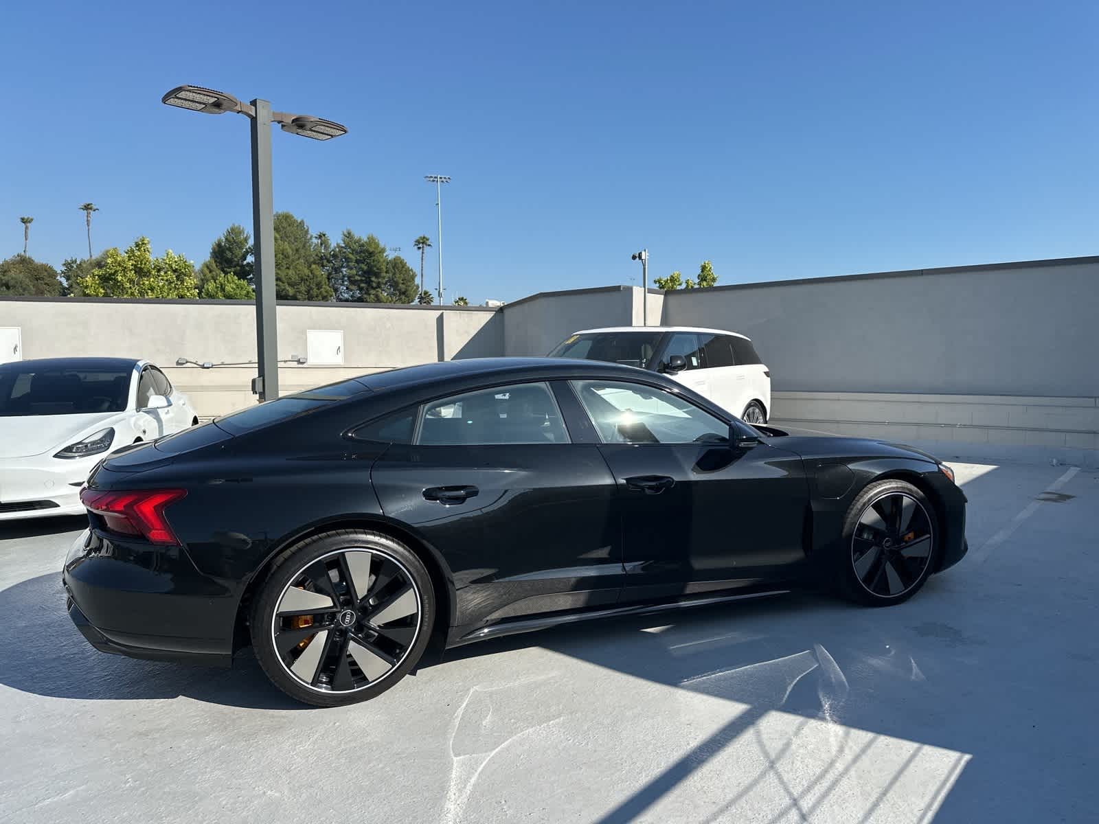 Thumbnail: 2022 Audi RS e-tron GT - 3