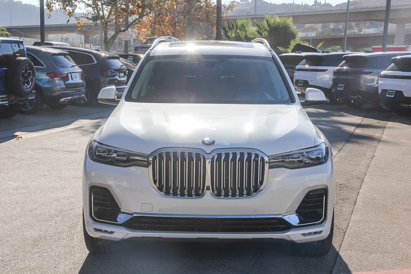 Thumbnail: 2019 BMW X7 - 2