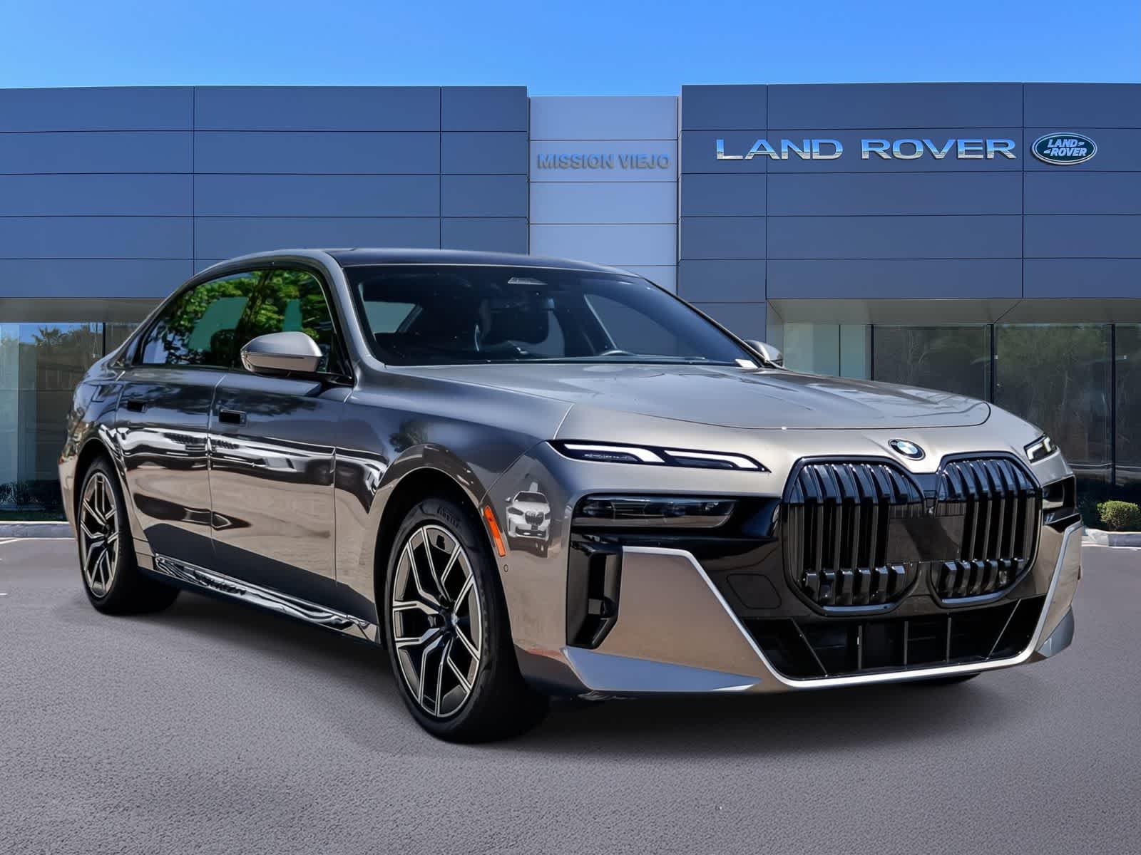 Thumbnail: 2024 BMW 7 Series - 3