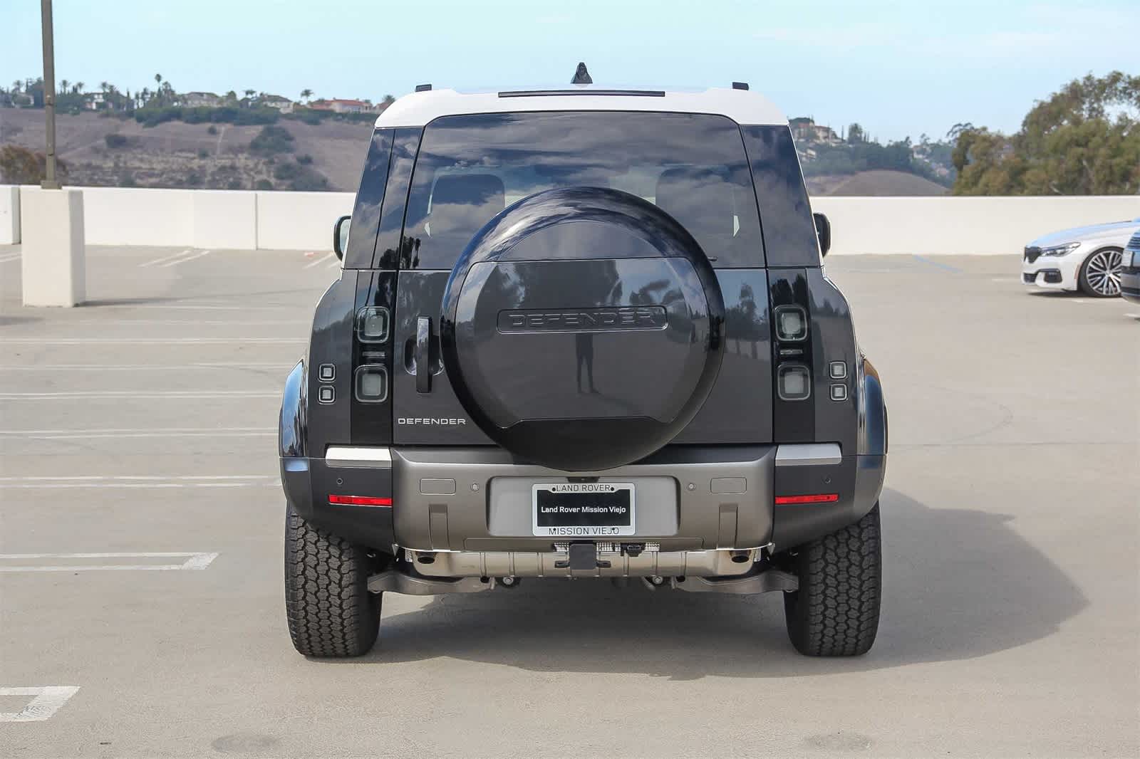 Thumbnail: 2026 Land Rover Defender - 5