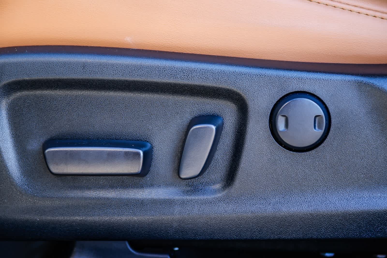 Thumbnail: 2022 Lexus RX - 20