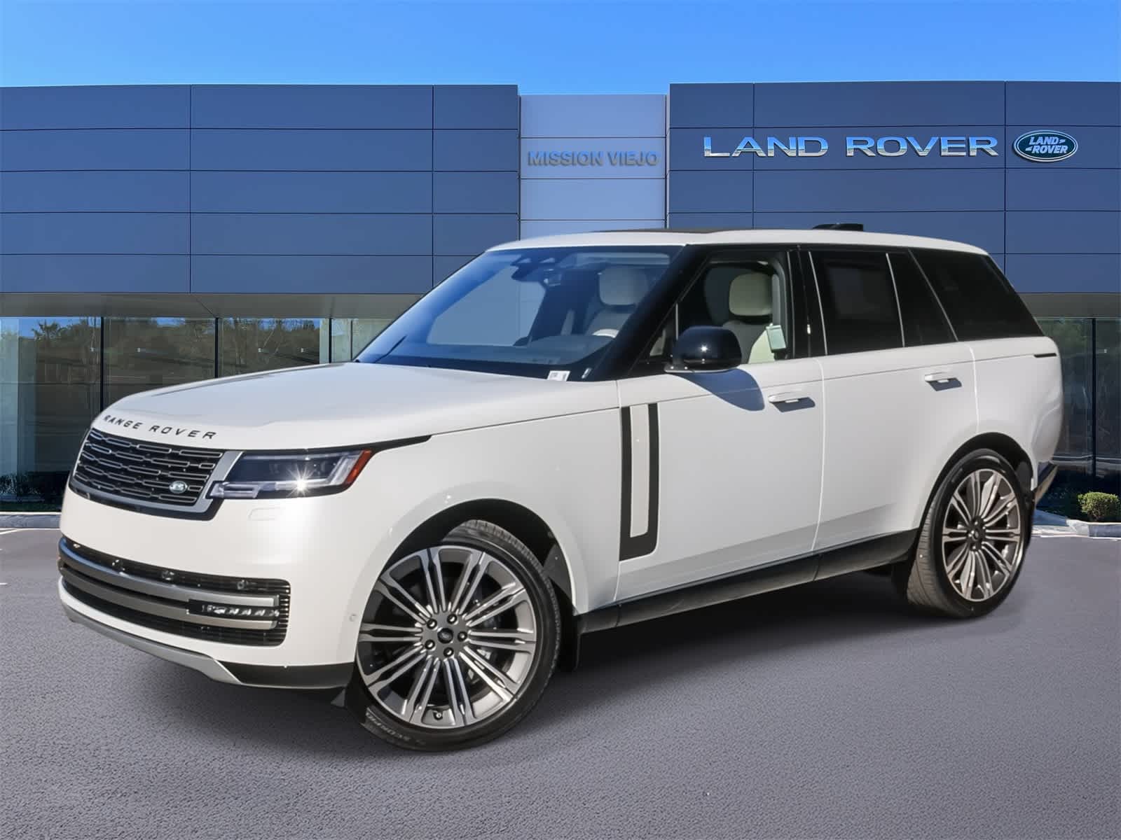 2025 Land Rover Range Rover SE -
                  Mission Viejo, CA