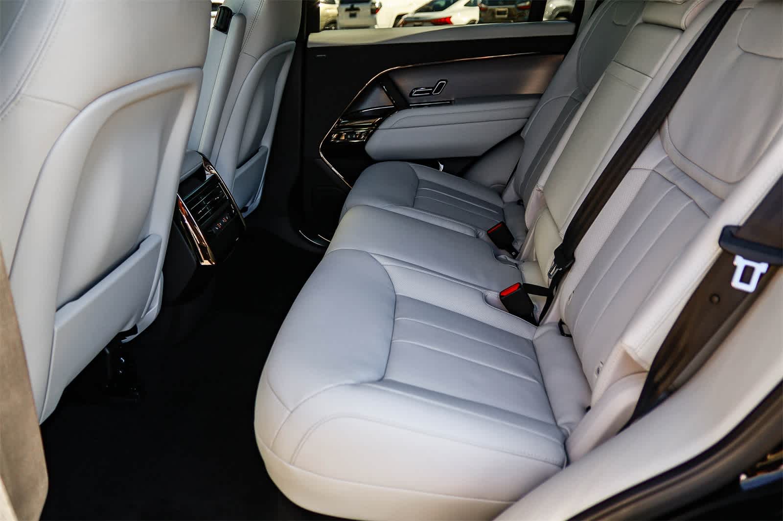 Thumbnail: 2026 Land Rover Range Rover Sport - 18