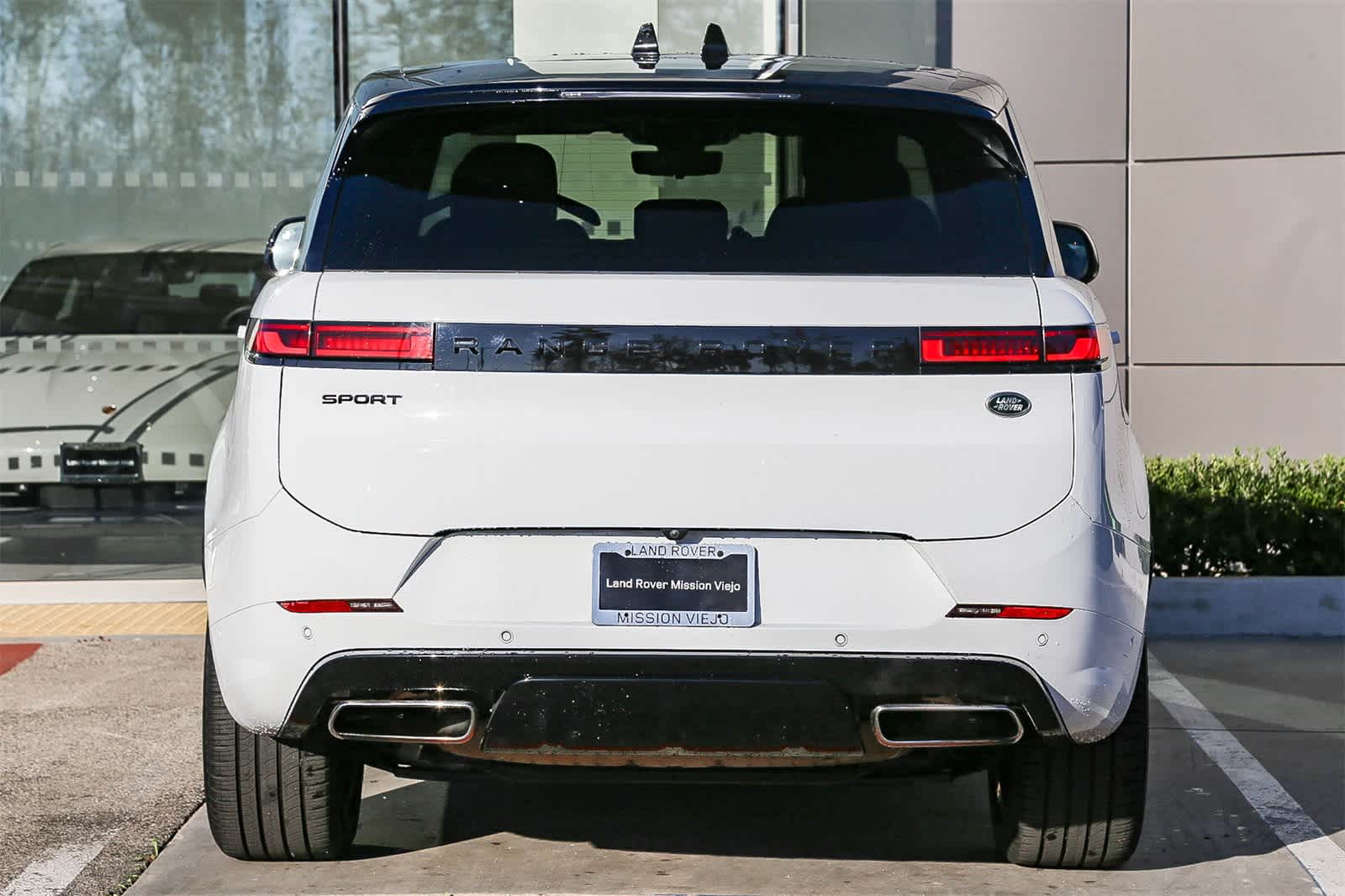 Thumbnail: 2023 Land Rover Range Rover Sport - 6