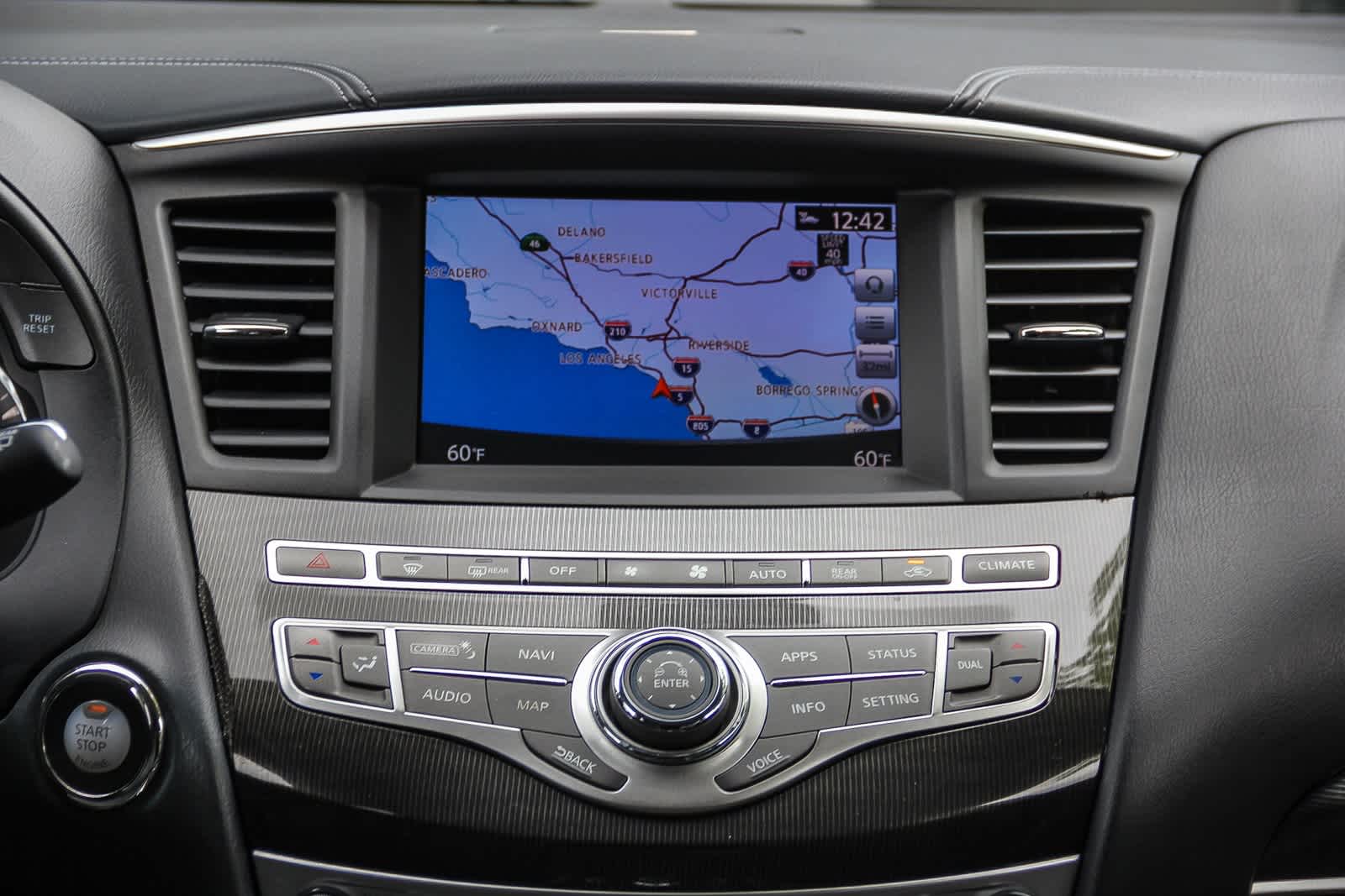 Thumbnail: 2018 INFINITI QX60 - 12