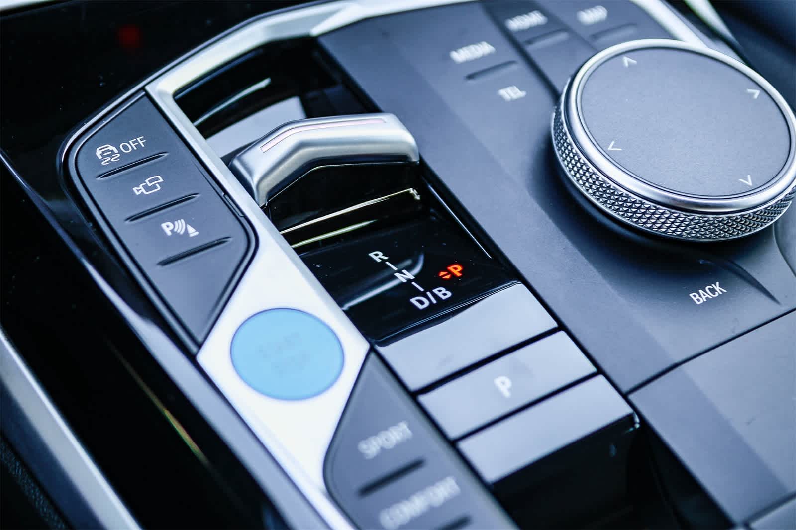 Thumbnail: 2023 BMW i4 - 22