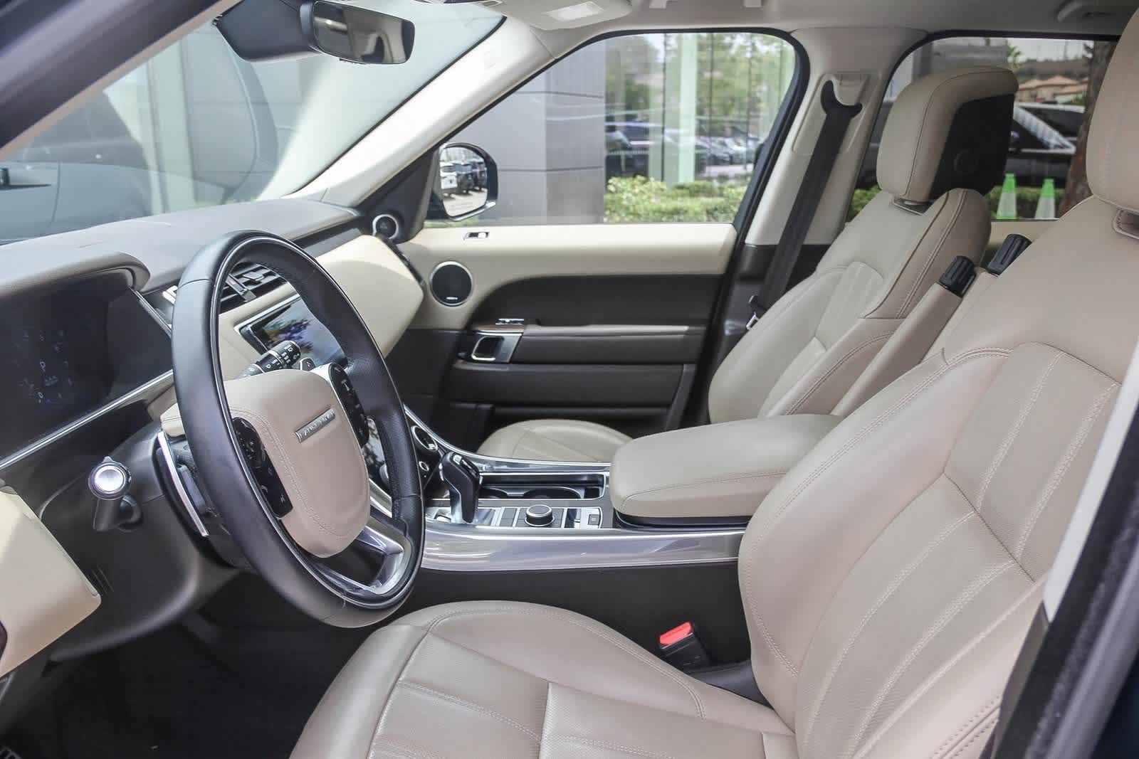 Thumbnail: 2022 Land Rover Range Rover Sport - 21