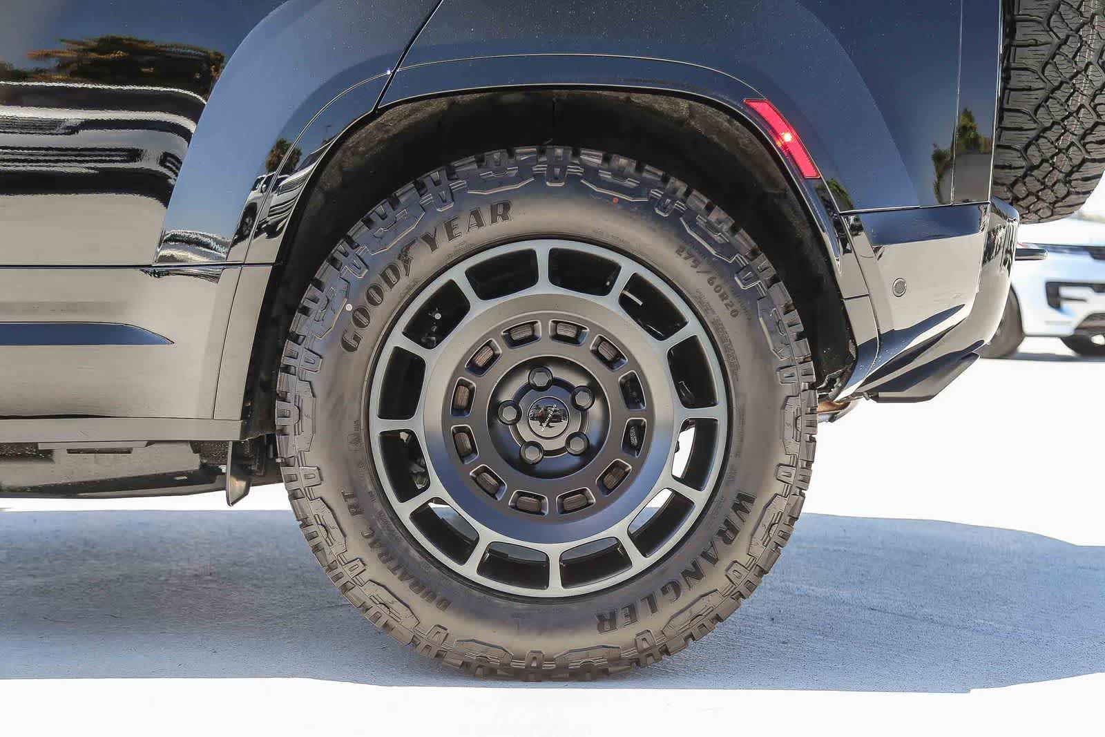 Thumbnail: 2026 Land Rover Defender - 8