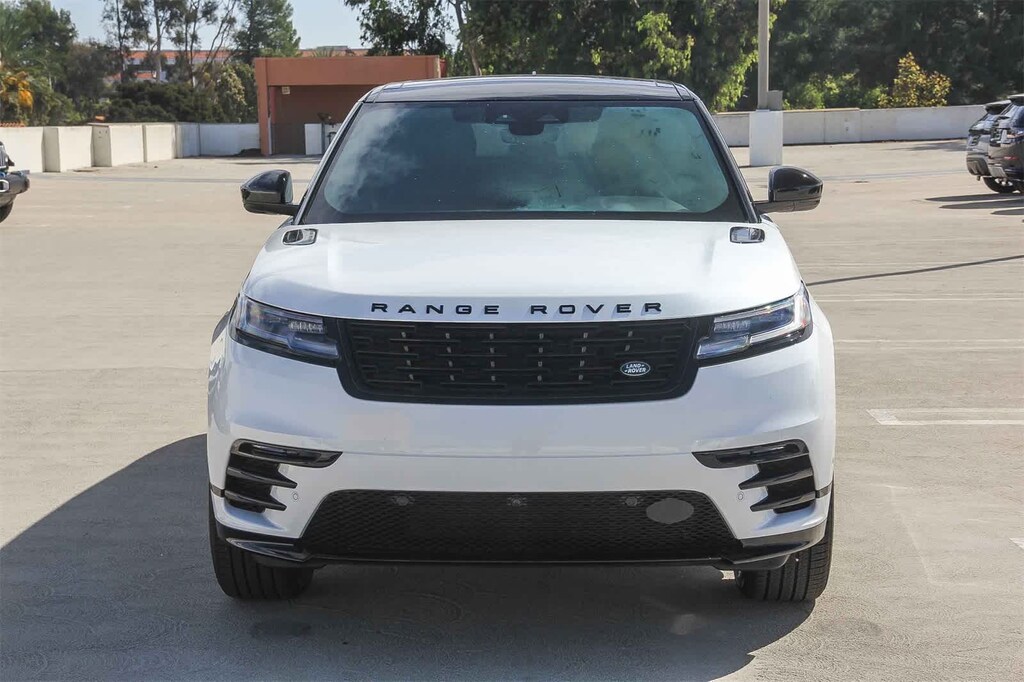 New 2026 Land Rover Range Rover Velar Dynamic SE SUV
