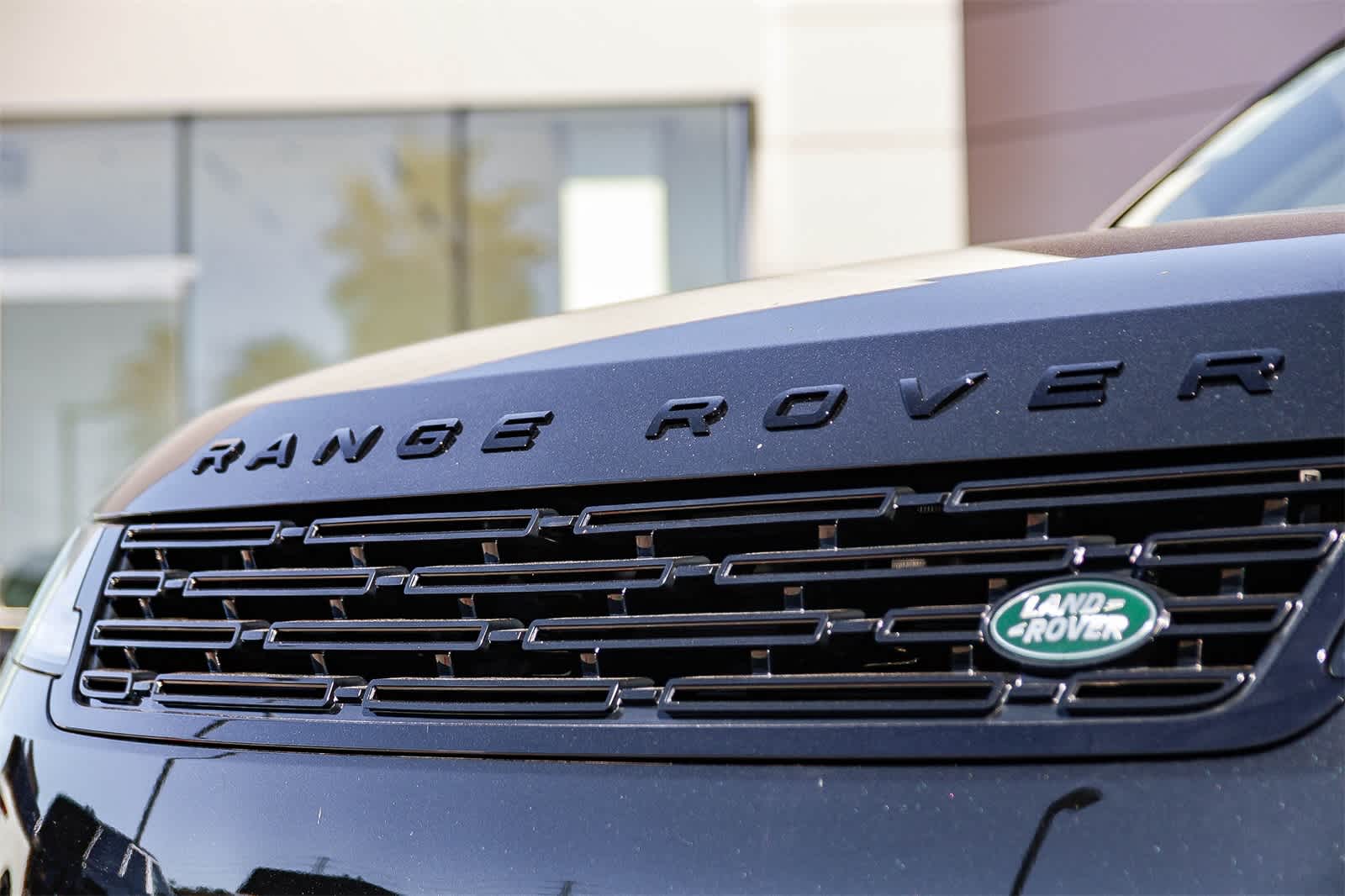 Thumbnail: 2026 Land Rover Range Rover Sport - 11