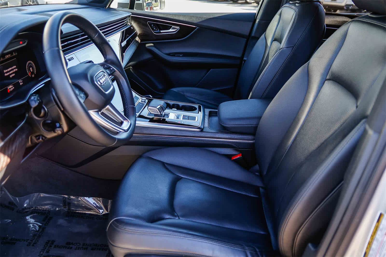 Thumbnail: 2023 Audi Q7 - 17