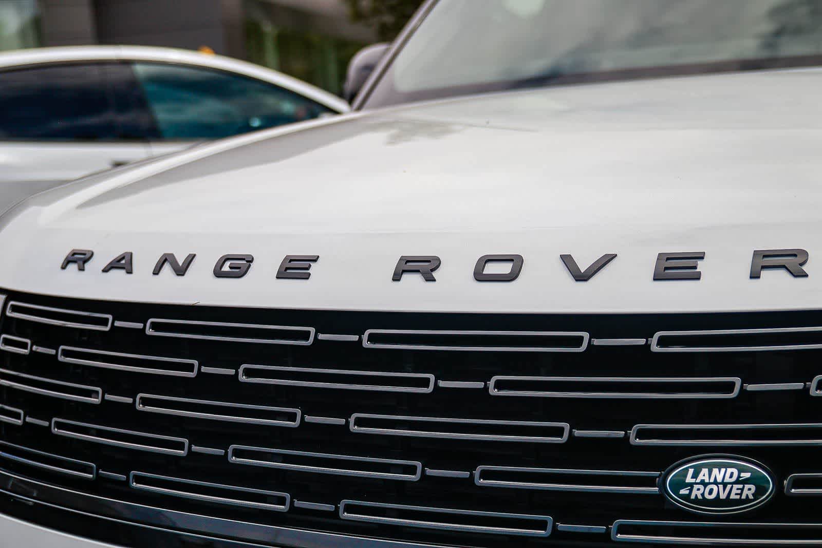 Thumbnail: 2026 Land Rover Range Rover - 11