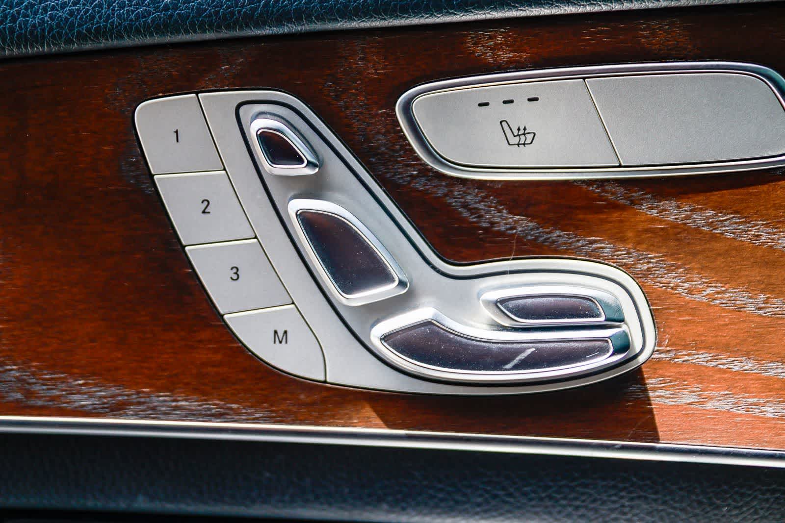 Thumbnail: 2018 Mercedes-Benz GLC - 21