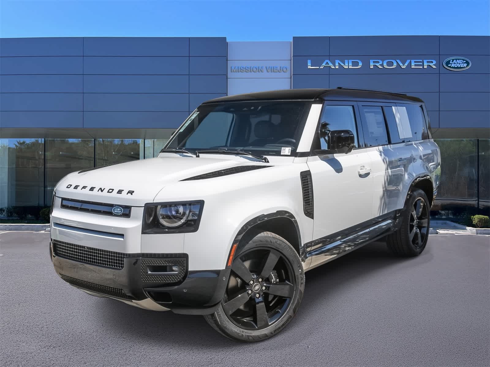Thumbnail: 2025 Land Rover Defender - 1