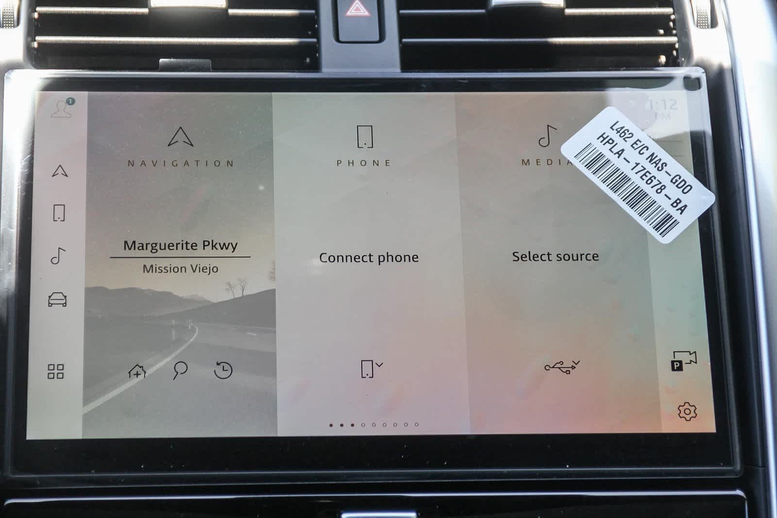 Thumbnail: 2025 Land Rover Discovery - 14