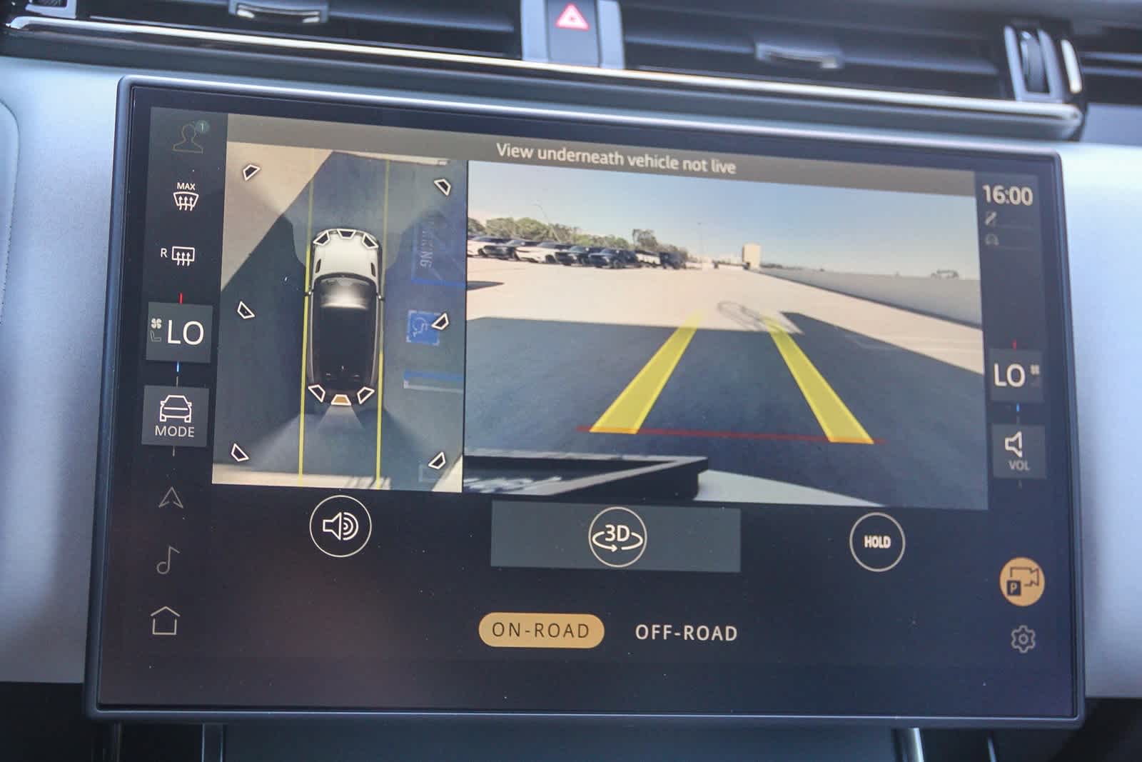 Thumbnail: 2026 Land Rover Range Rover Velar - 23