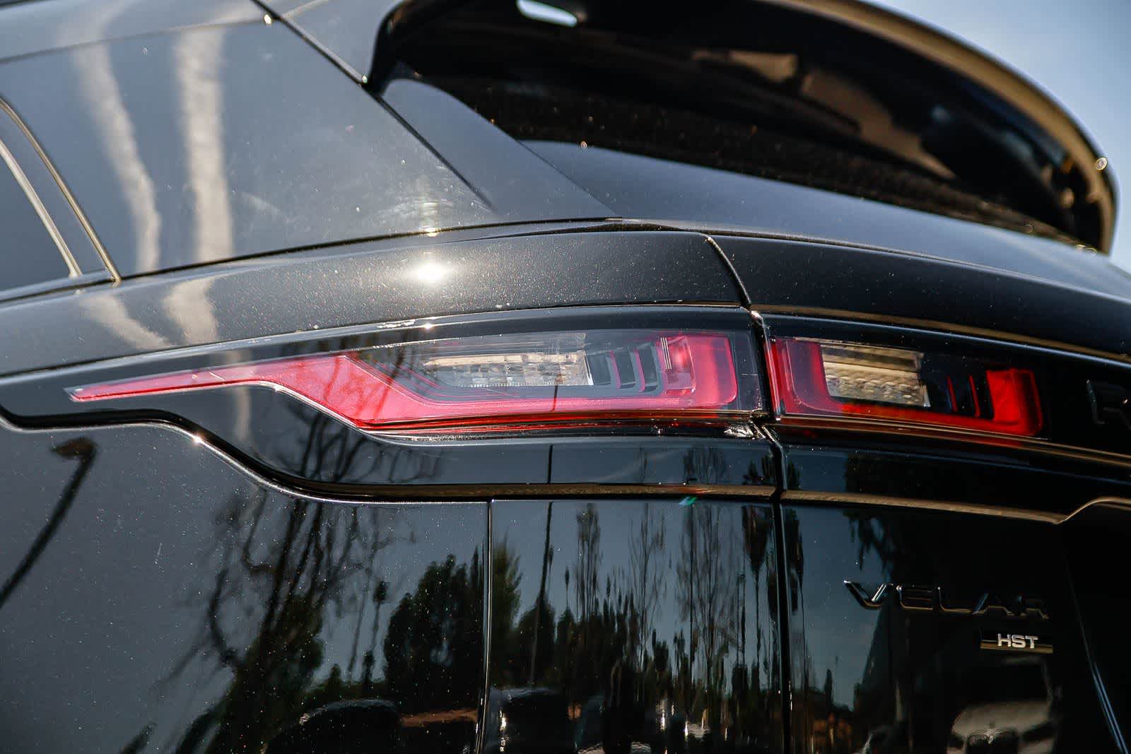Thumbnail: 2023 Land Rover Range Rover Velar - 7
