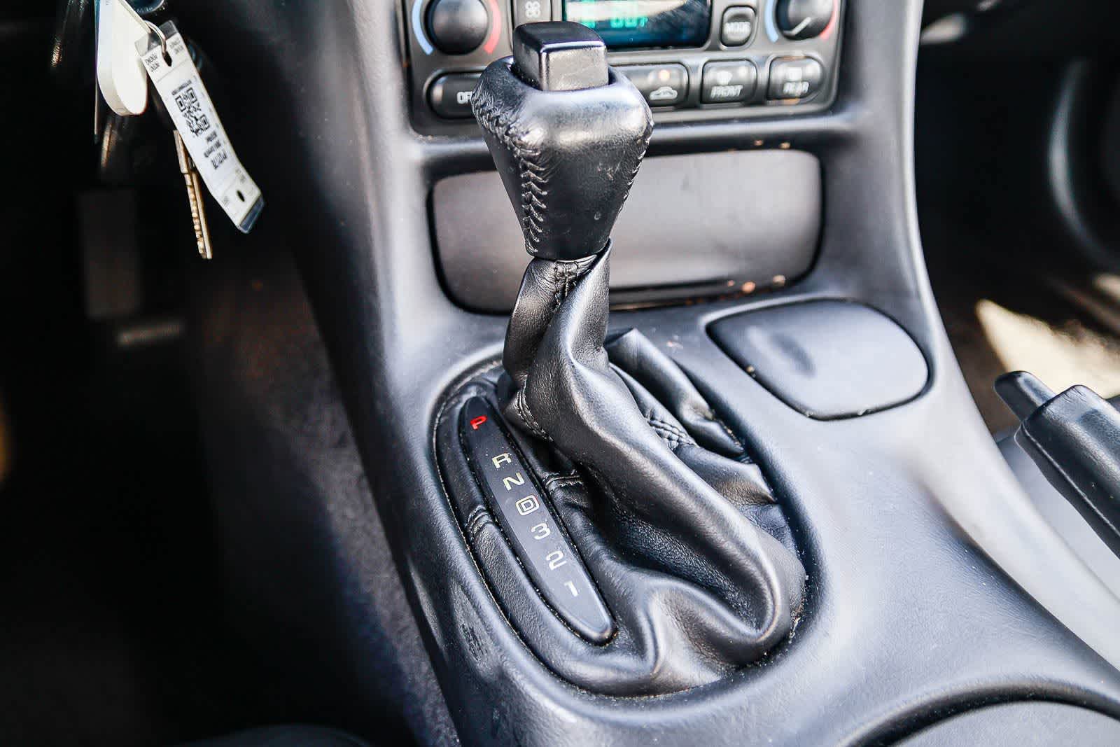 Thumbnail: 2004 Chevrolet Corvette - 21