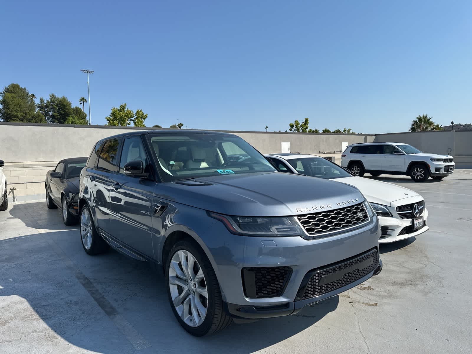 Thumbnail: 2020 Land Rover Range Rover Sport - 2
