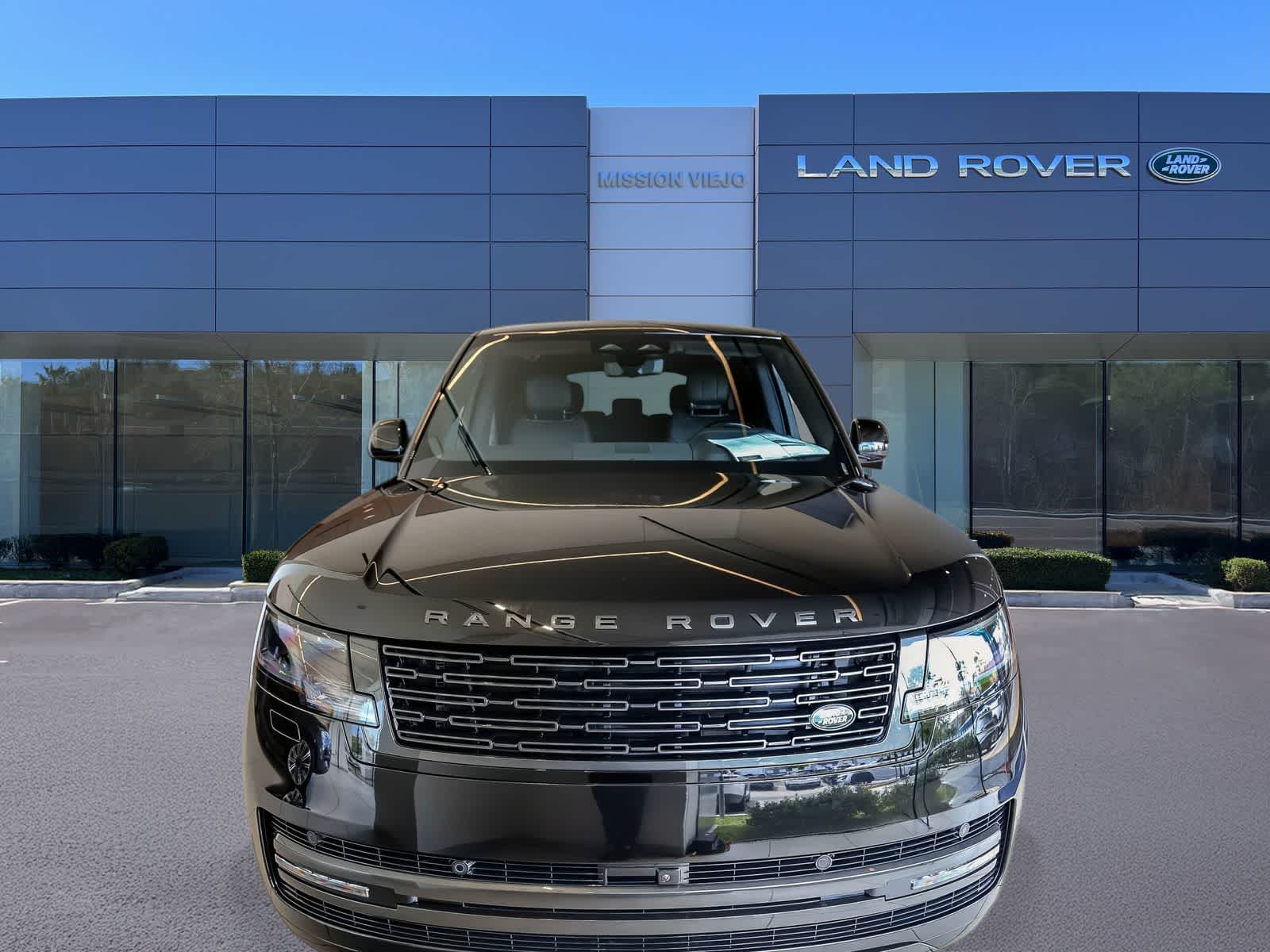 Thumbnail: 2026 Land Rover Range Rover - 2