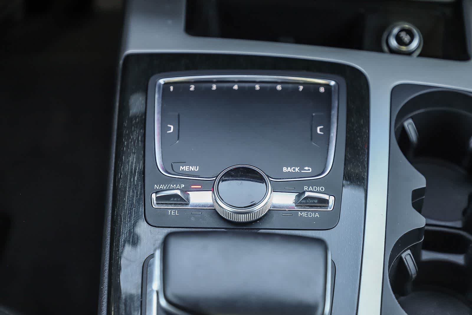 Thumbnail: 2018 Audi Q7 - 13