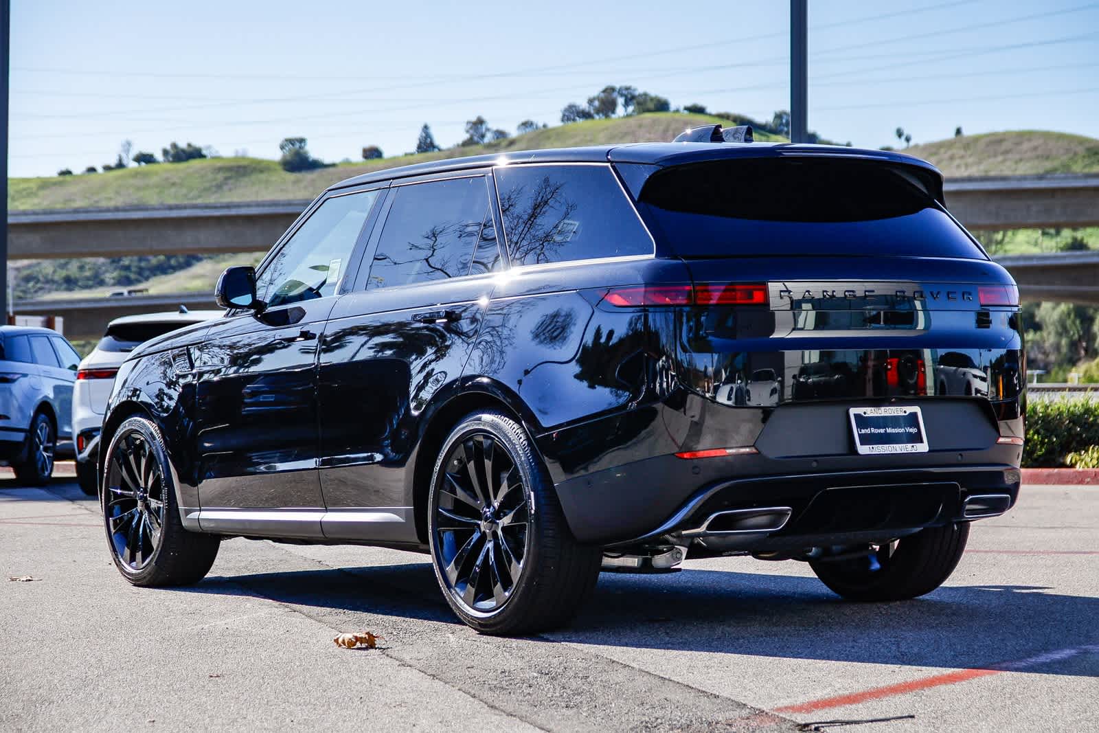 Thumbnail: 2026 Land Rover Range Rover Sport - 6