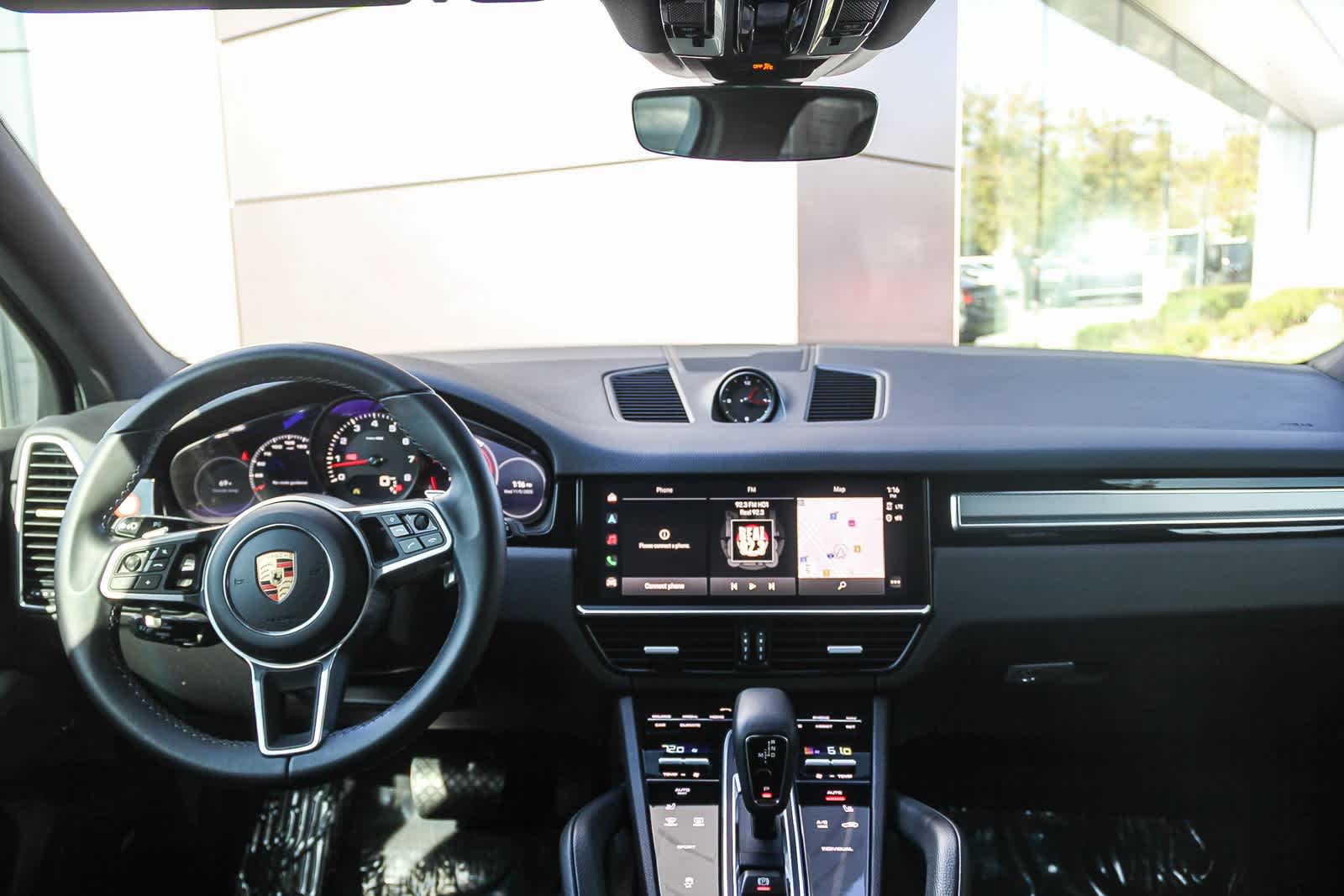 Thumbnail: 2023 Porsche Cayenne - 12