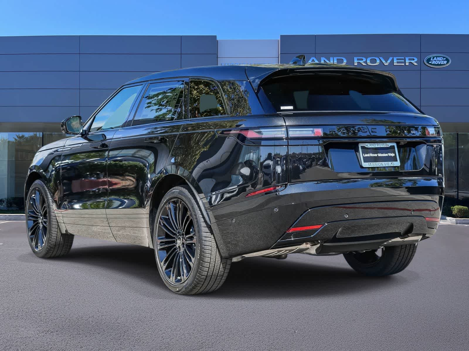 Thumbnail: 2026 Land Rover Range Rover Velar - 6