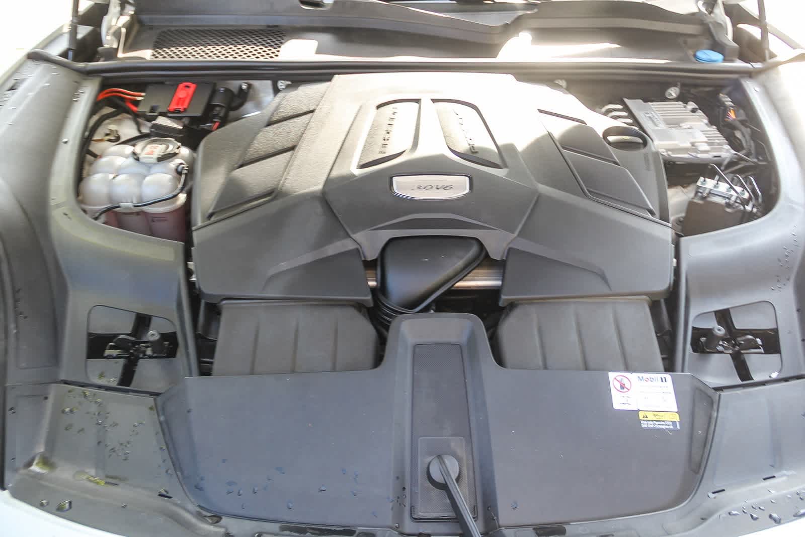 Thumbnail: 2023 Porsche Cayenne - 26