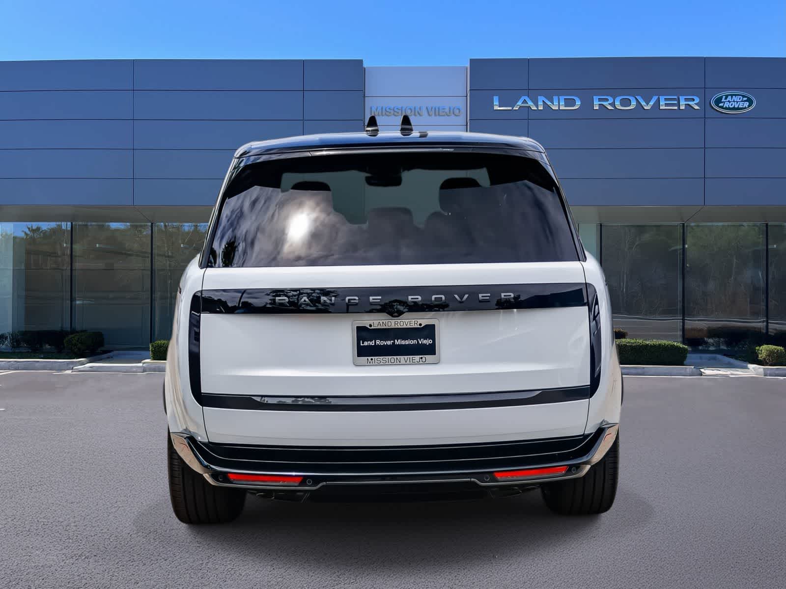 Thumbnail: 2026 Land Rover Range Rover - 5