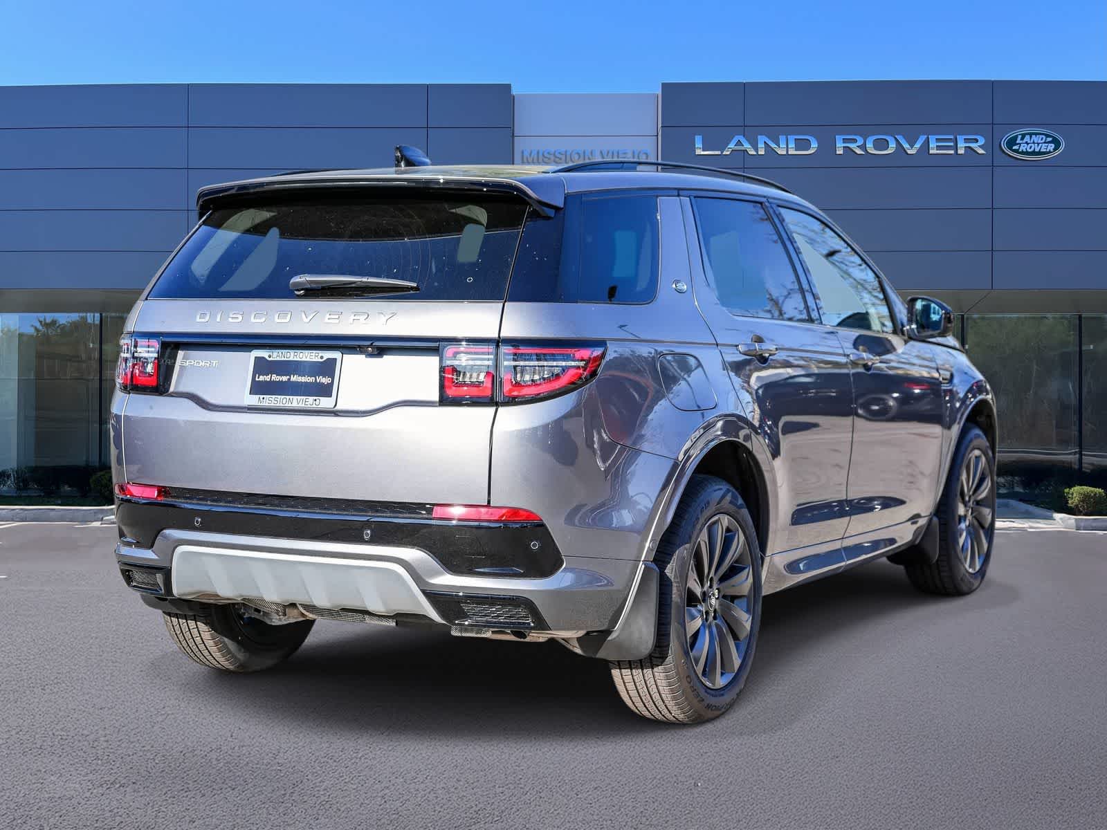 Thumbnail: 2025 Land Rover Discovery Sport - 4