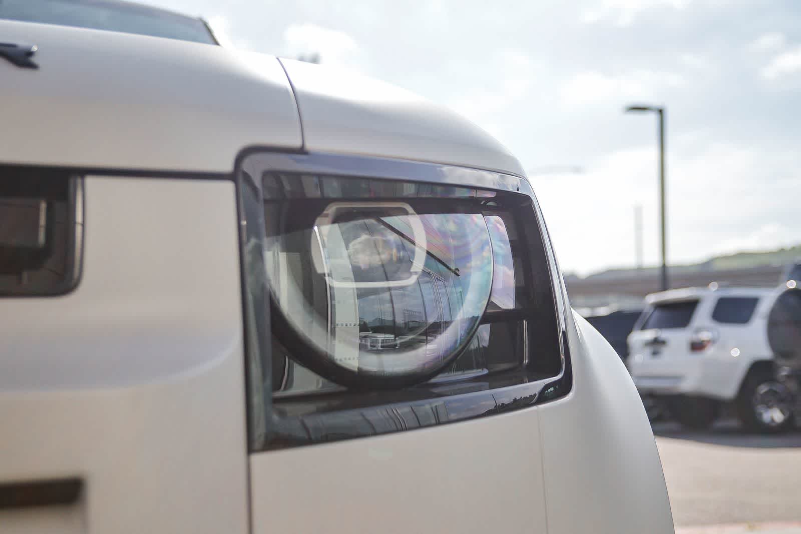 Thumbnail: 2026 Land Rover Defender - 10