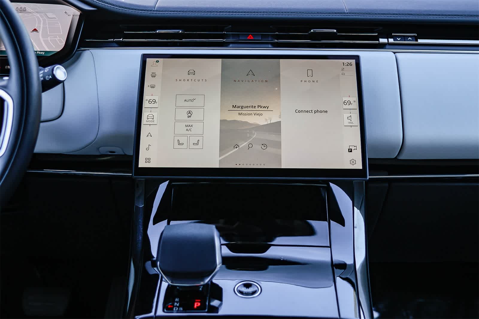 Thumbnail: 2025 Land Rover Range Rover Sport - 13