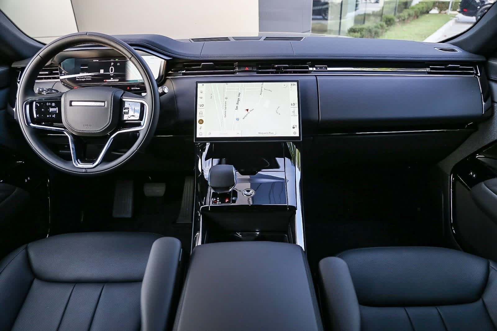 Thumbnail: 2025 Land Rover Range Rover Sport - 11