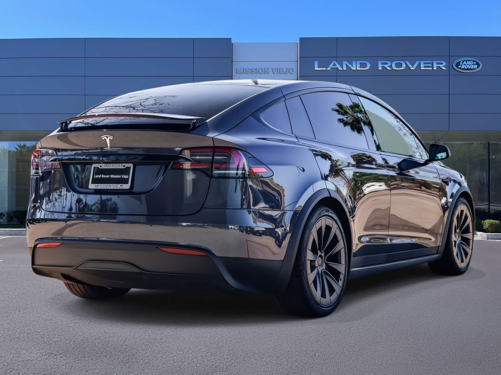 Thumbnail: 2023 Tesla Model X - 4