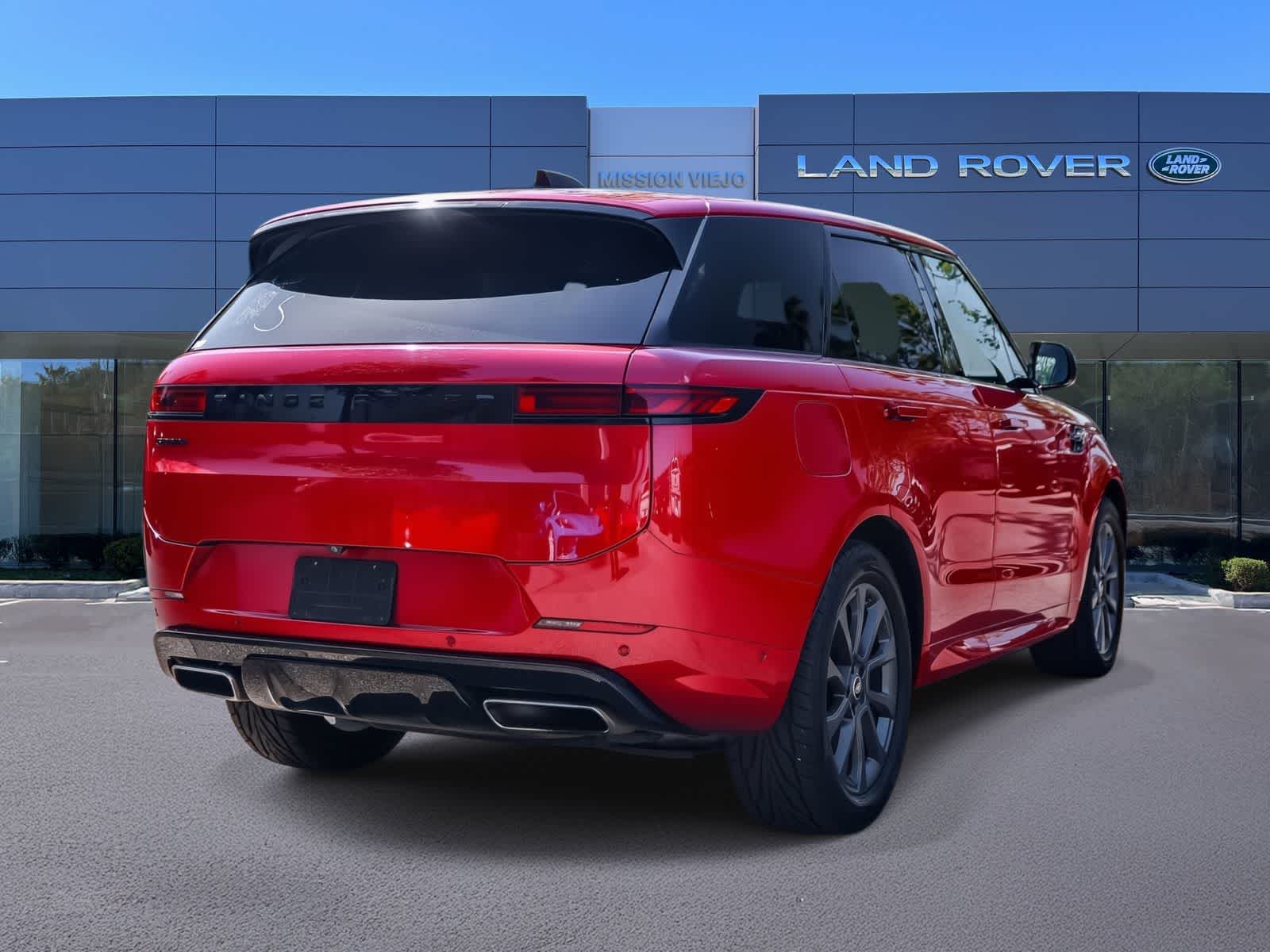 Thumbnail: 2024 Land Rover Range Rover Sport - 4