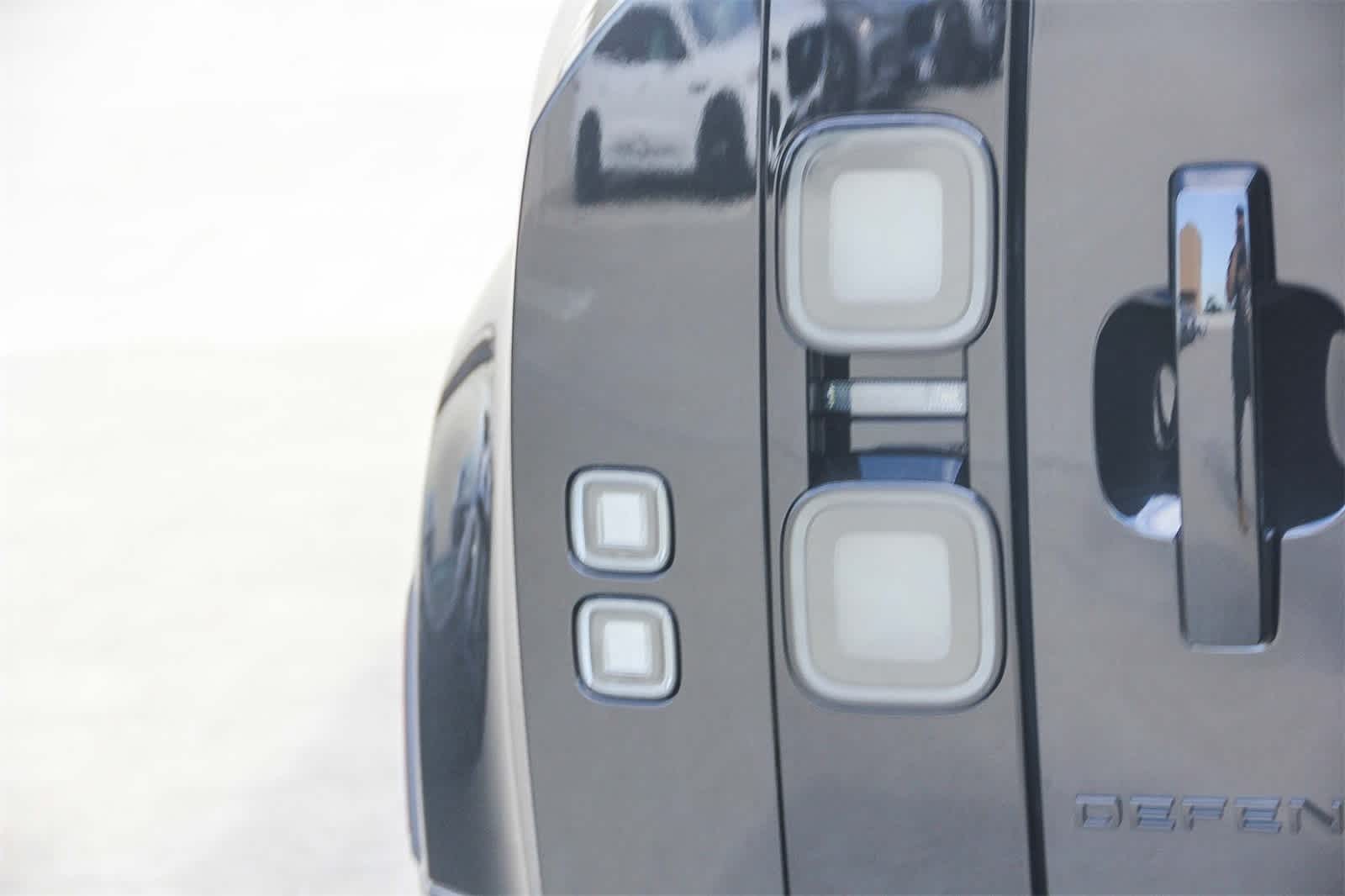 Thumbnail: 2026 Land Rover Defender - 7