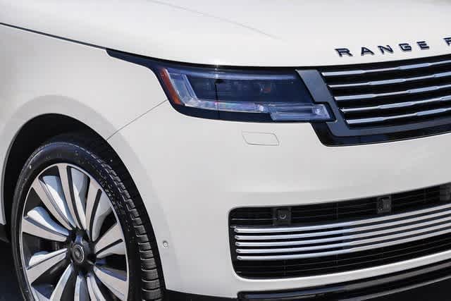 Thumbnail: 2024 Land Rover Range Rover - 4