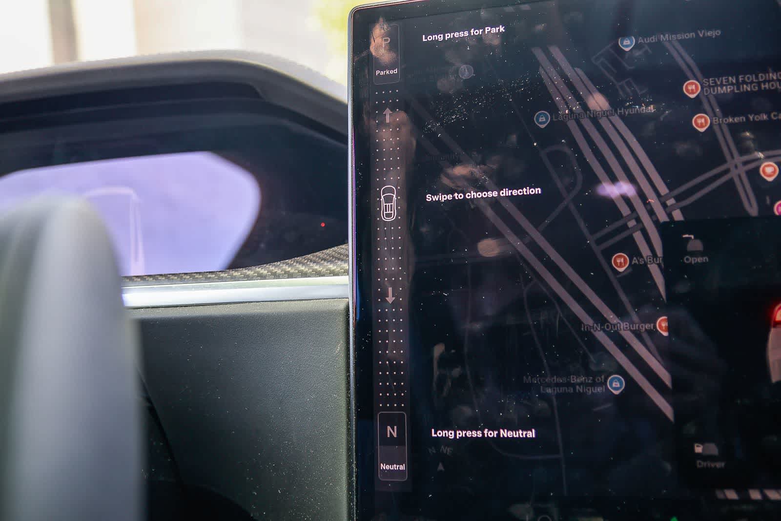 Thumbnail: 2022 Tesla Model X - 23