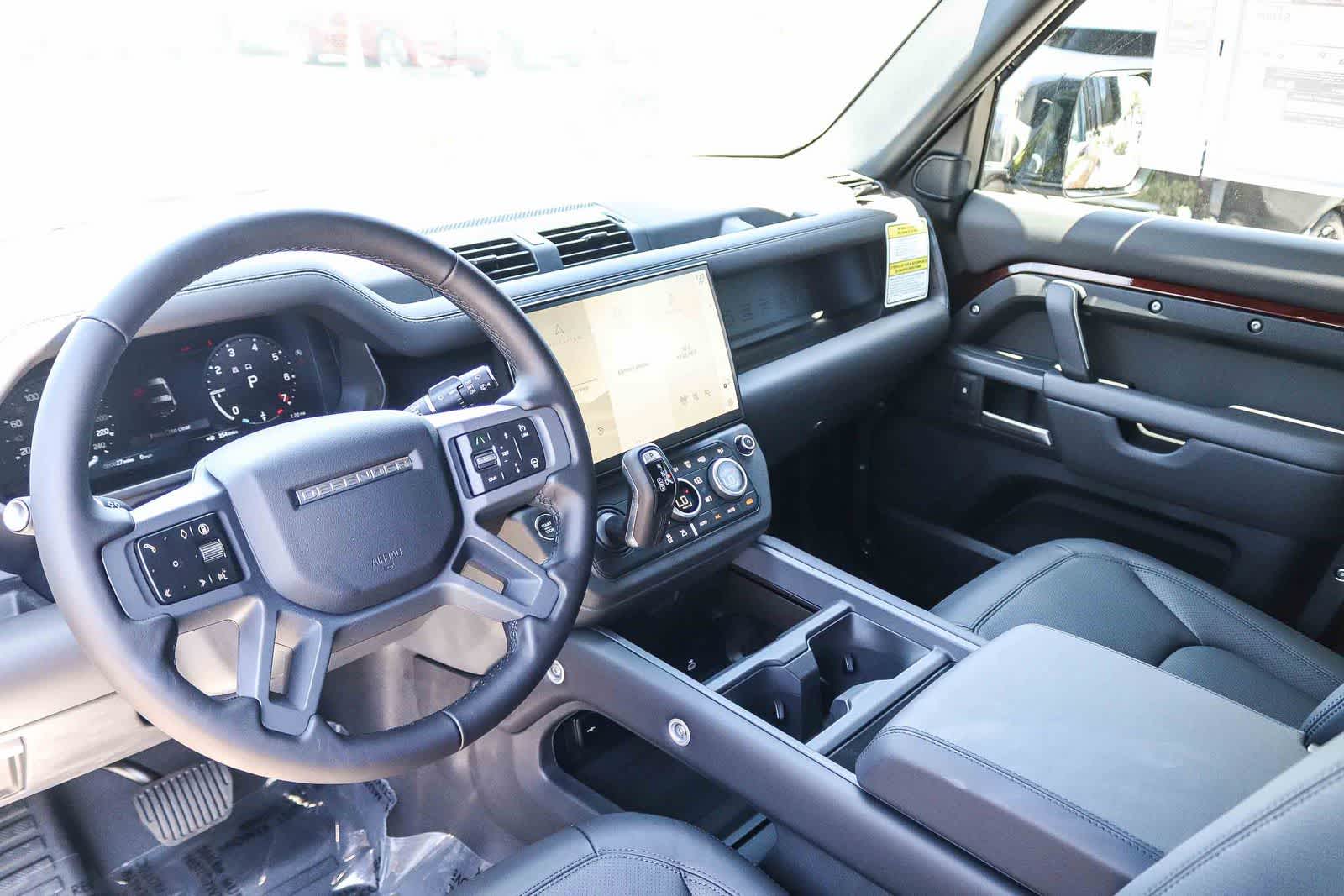Thumbnail: 2026 Land Rover Defender - 12