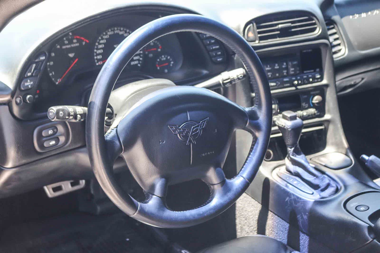 Thumbnail: 2002 Chevrolet Corvette - 12