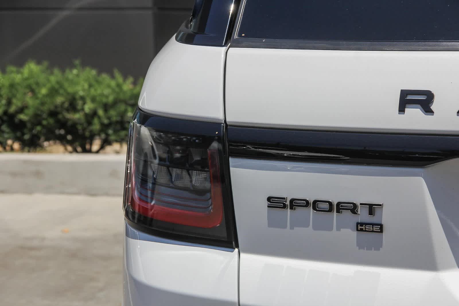 Thumbnail: 2022 Land Rover Range Rover Sport - 5
