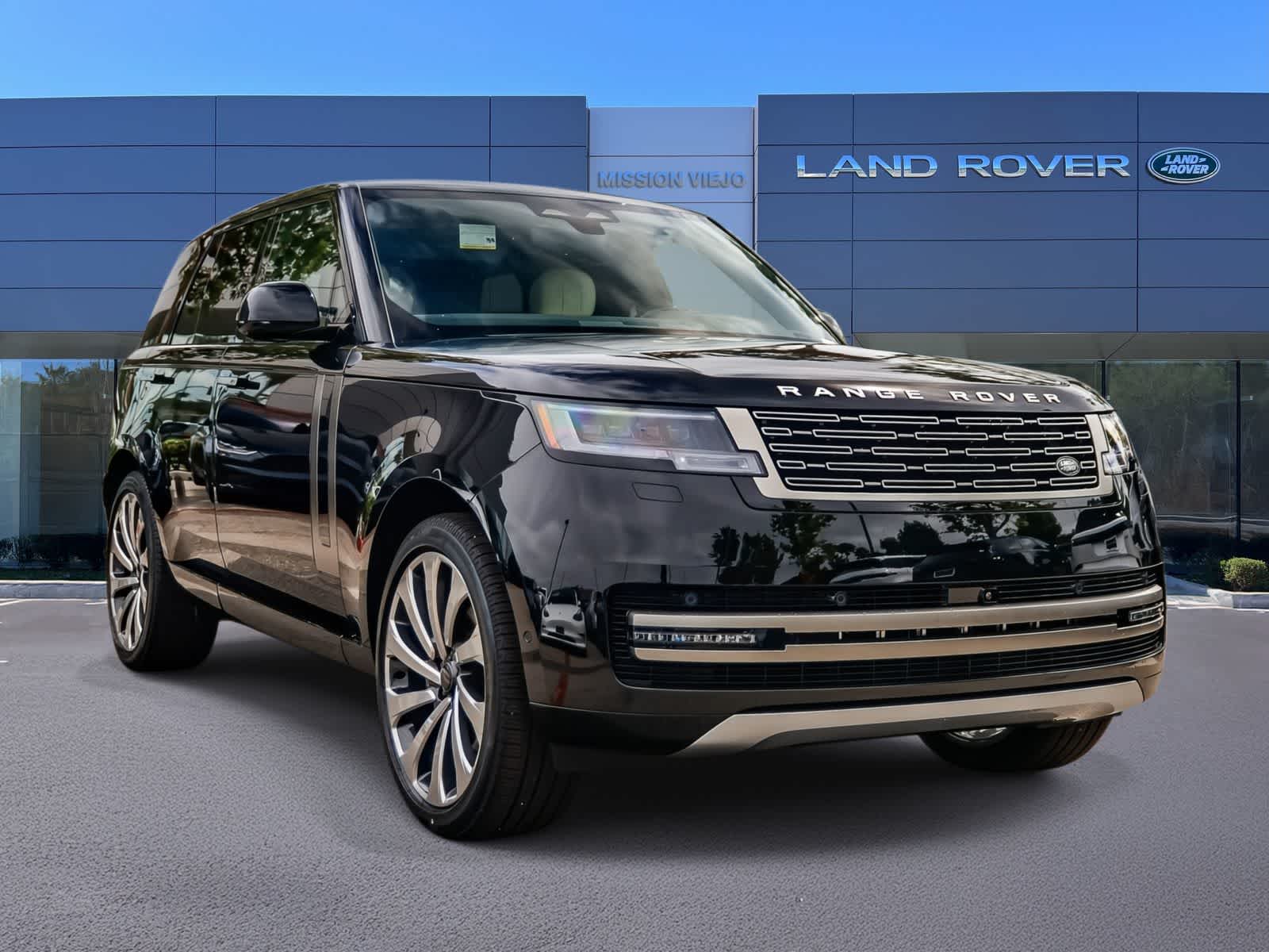 Thumbnail: 2026 Land Rover Range Rover - 3