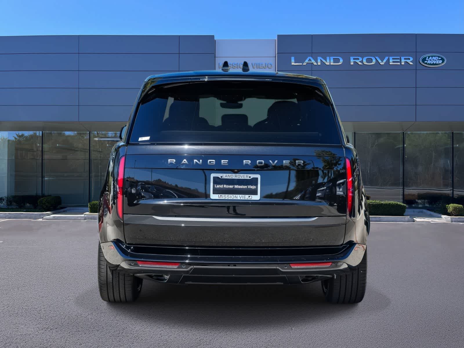 Thumbnail: 2026 Land Rover Range Rover - 5