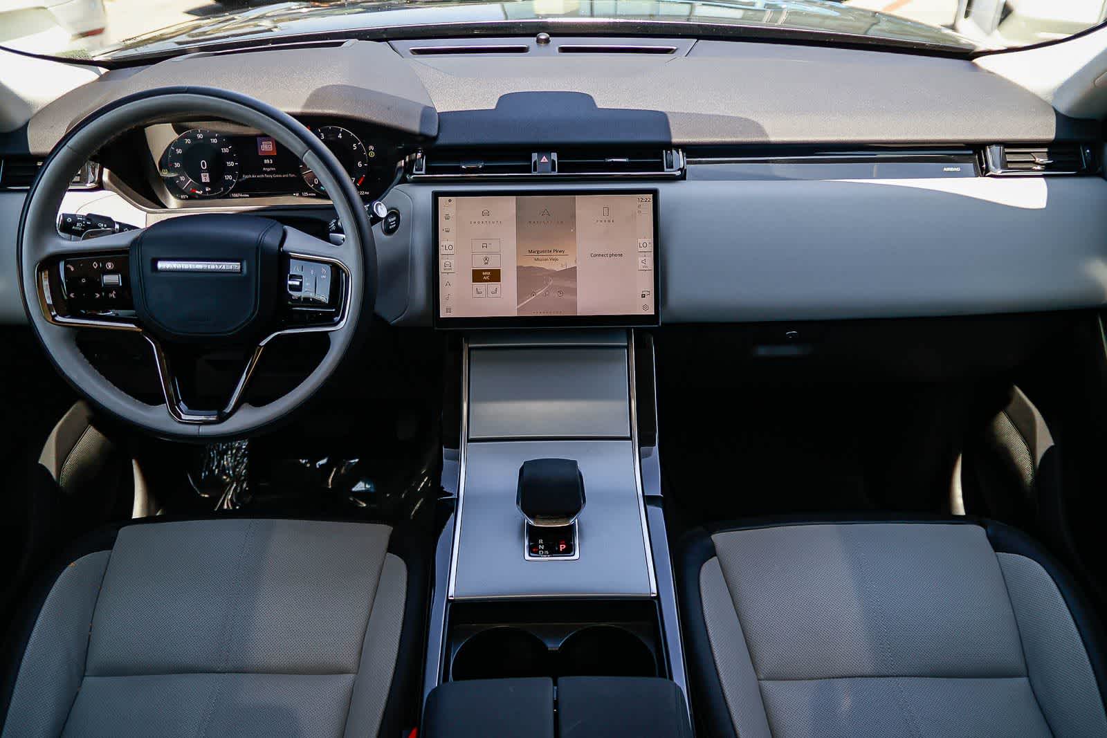 Thumbnail: 2025 Land Rover Range Rover Velar - 12