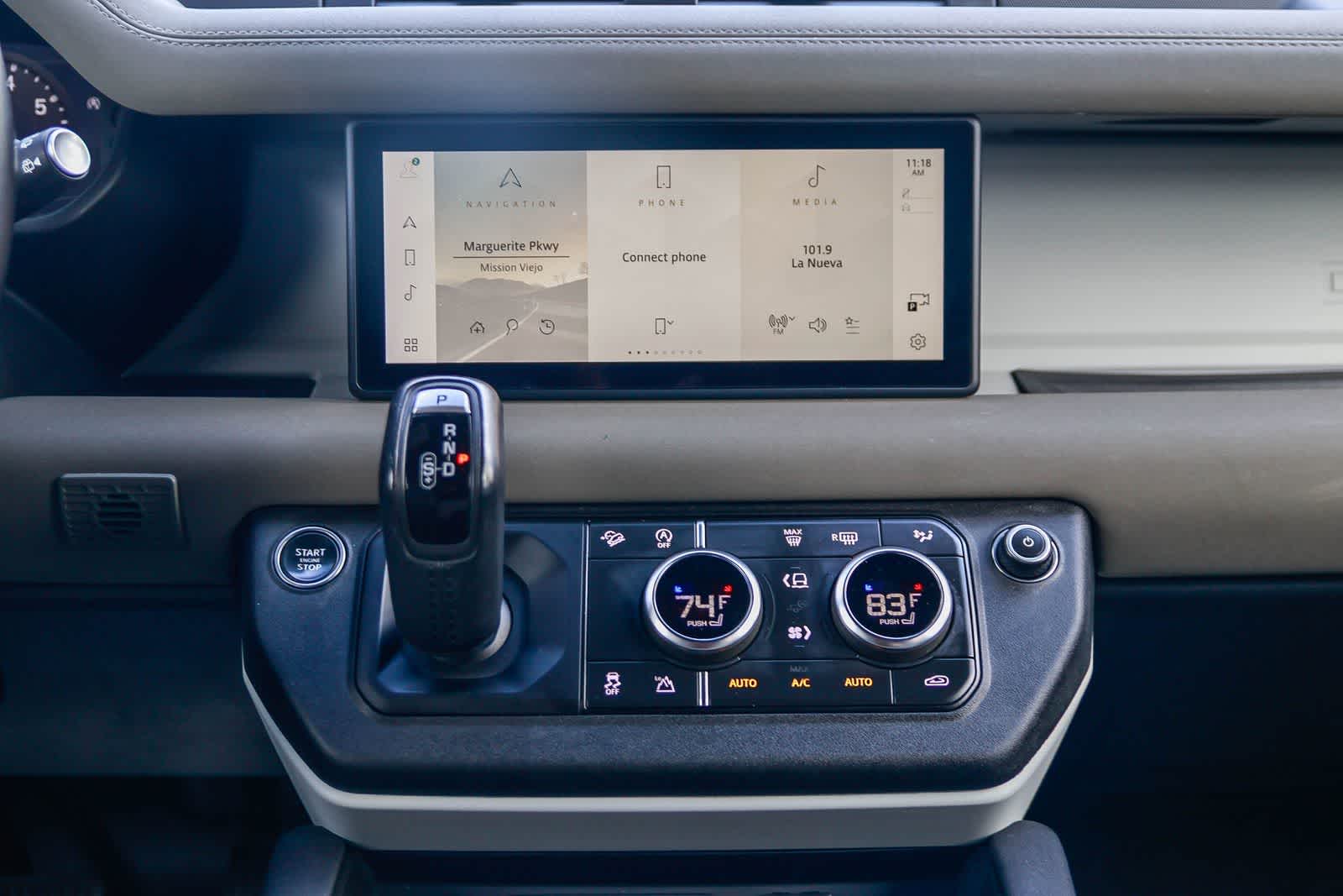 Thumbnail: 2023 Land Rover Defender - 13