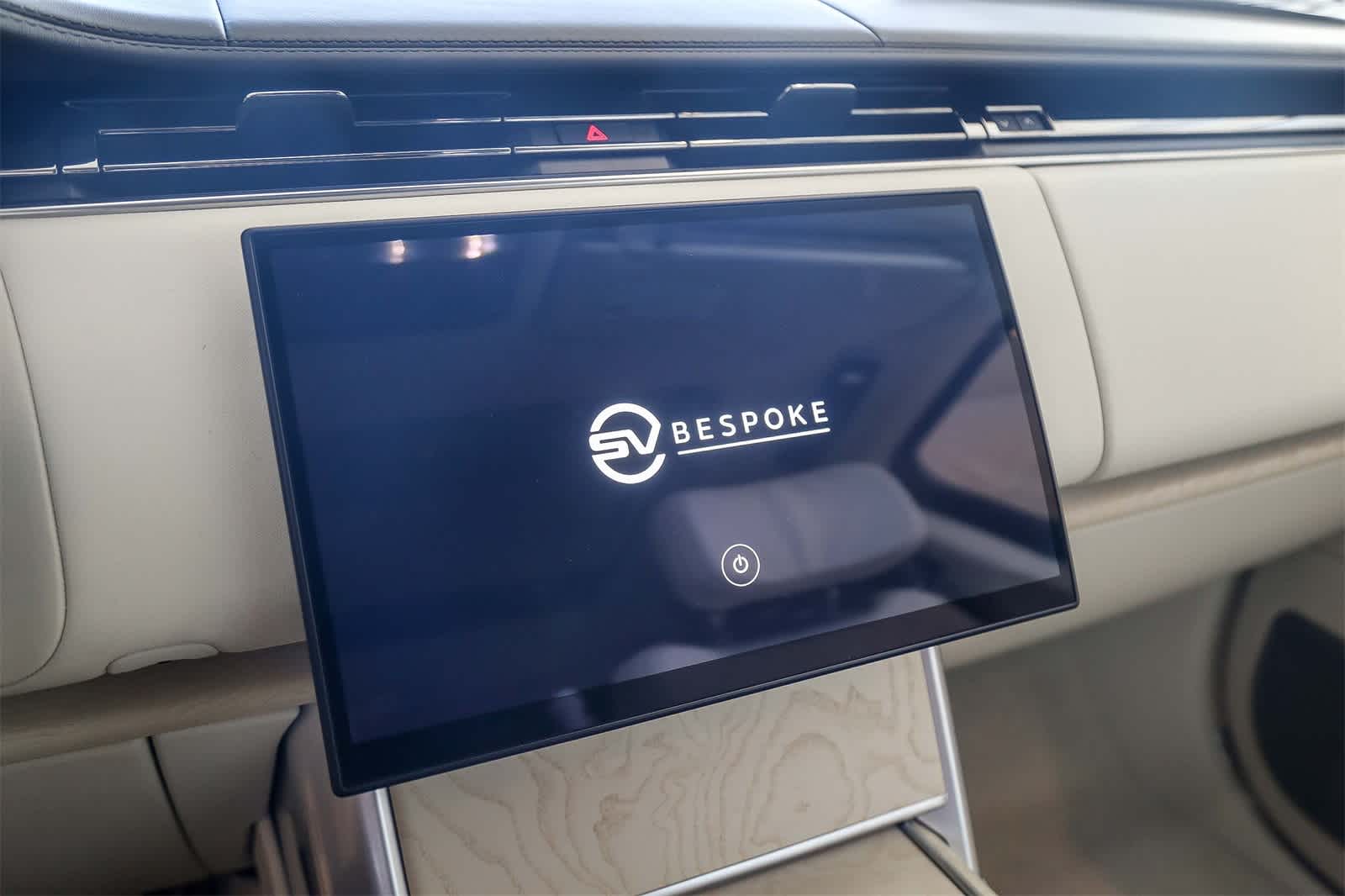 Thumbnail: 2024 Land Rover Range Rover - 35